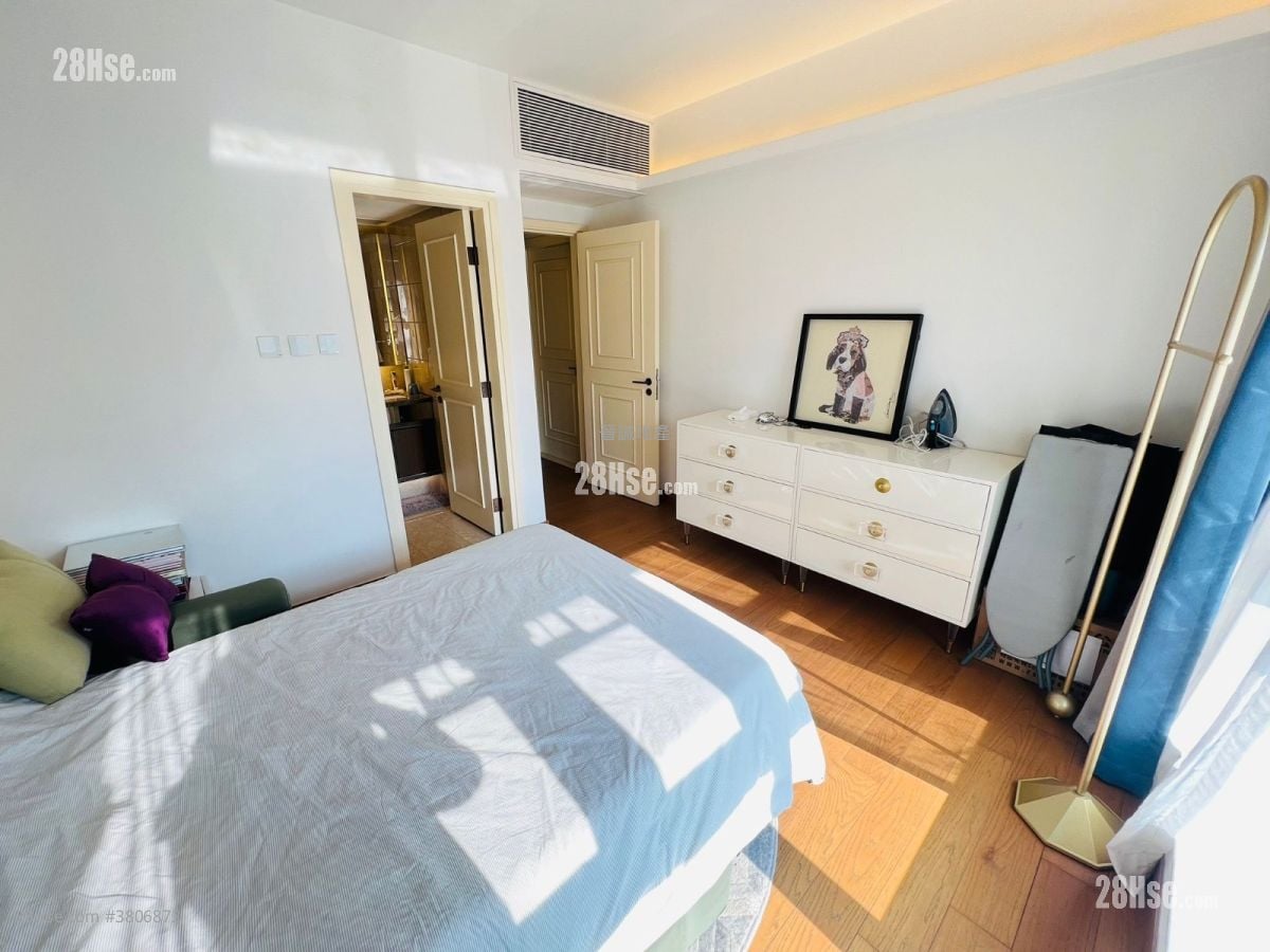 Jade Grove Rental 5+ Bedrooms , 5+ Bathrooms 2,322 ft²