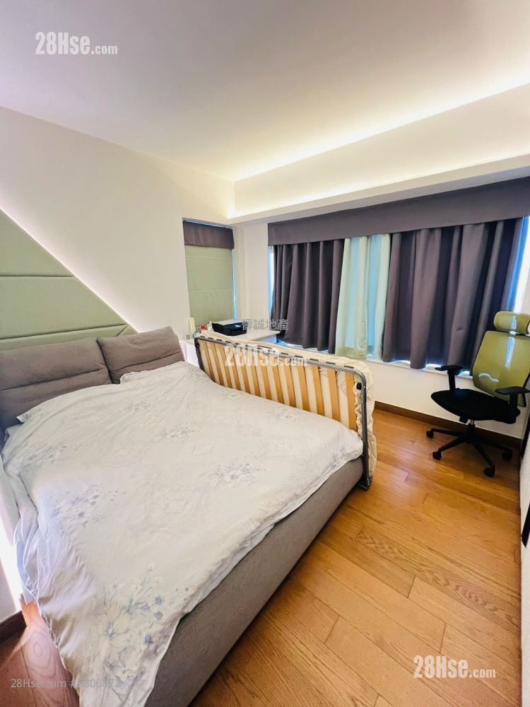 Jade Grove Rental 5+ Bedrooms , 5+ Bathrooms 2,322 ft²