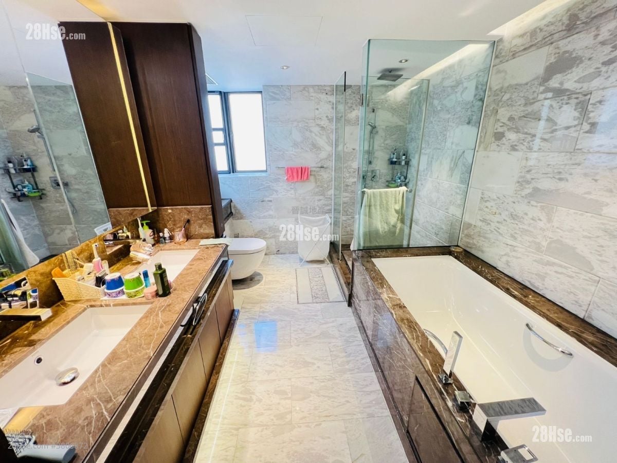 Jade Grove Rental 5+ Bedrooms , 5+ Bathrooms 2,322 ft²