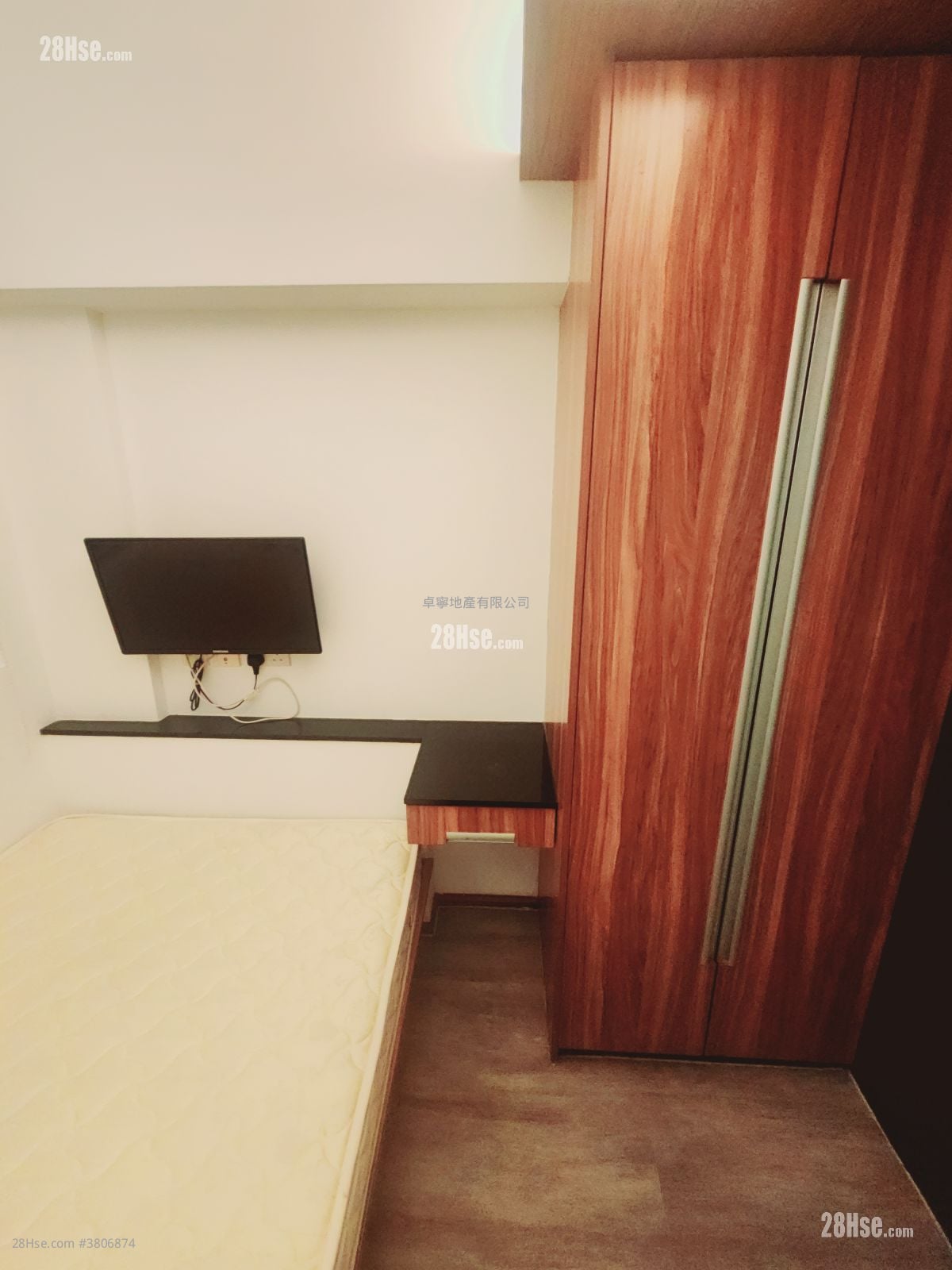 Apartment Rental 140 ft²