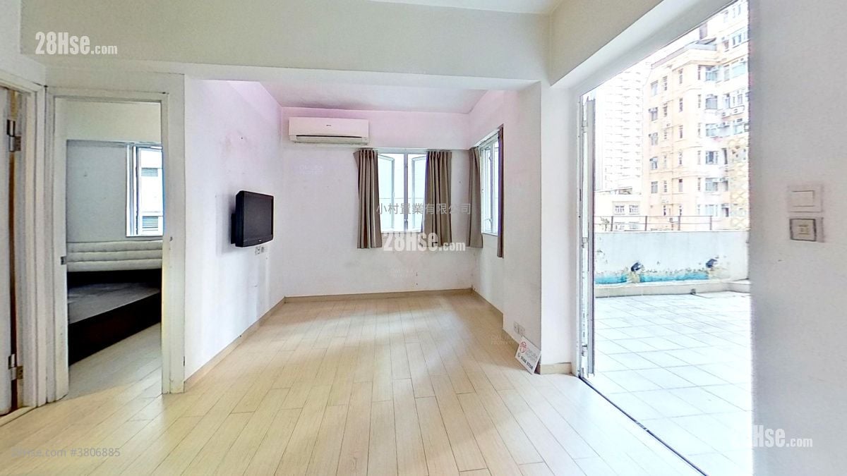 厅: 高街81-85号 租盘 2 房 , 1 浴室 470 平方尺