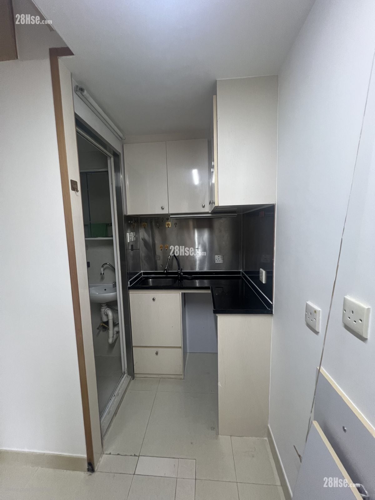 青山道60號興業大廈 租盤 120 平方呎