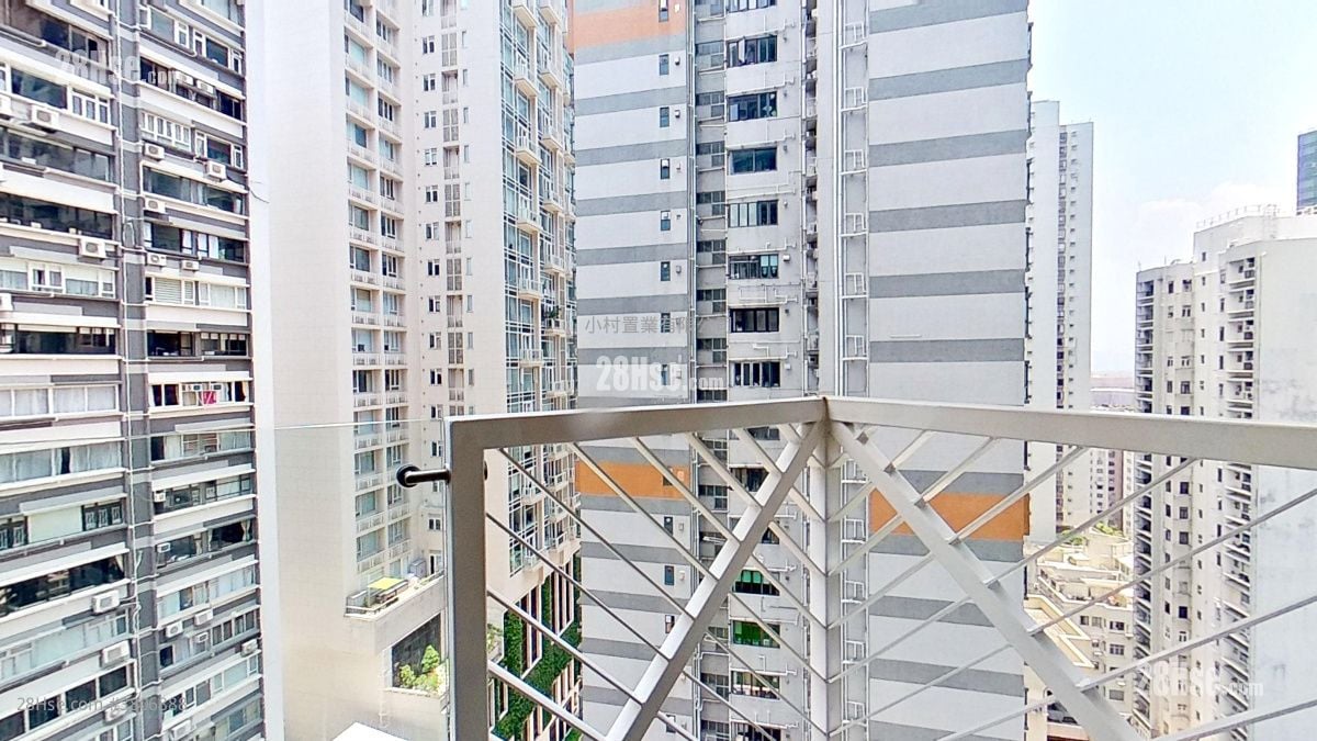 balcony: The Icon Rental 1 Bedroom , 1 Bathroom 452 ft²