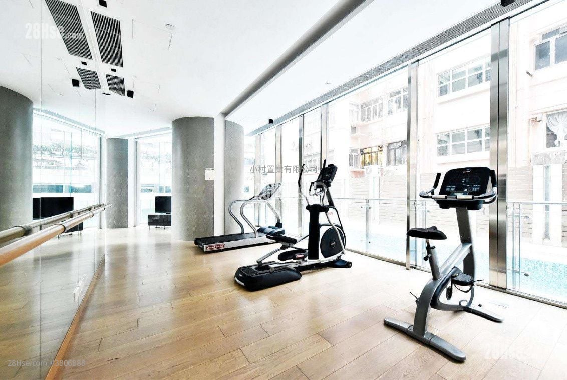 Clubhouse: The Icon Rental 1 Bedroom , 1 Bathroom 452 ft²