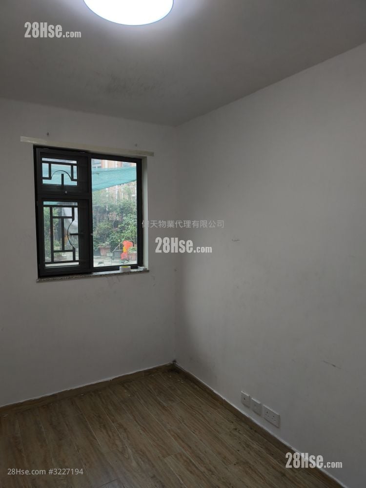 村屋 租盤 3 房 , 1 浴室 630 平方呎