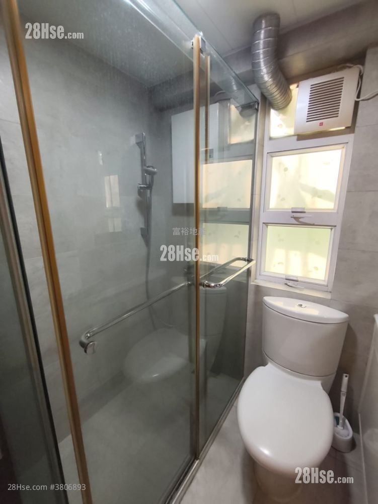 Midland Centre Rental 1 Bedroom , 1 Bathroom 285 ft²