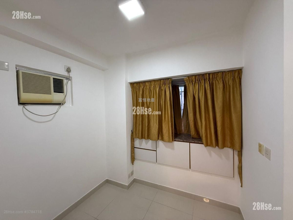 Bailey Garden Sell 3 Bedrooms , 2 Bathrooms 476 ft²