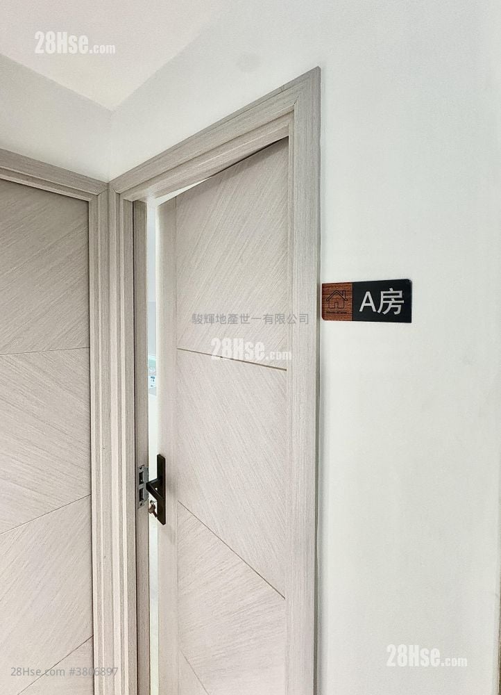 South Sea Apartments Rental Studio , 1 Bathroom 150 ft²