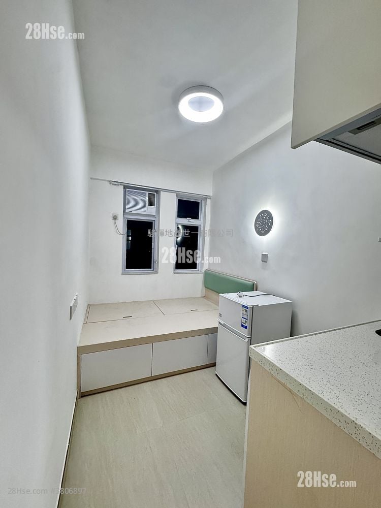 South Sea Apartments Rental Studio , 1 Bathroom 150 ft²