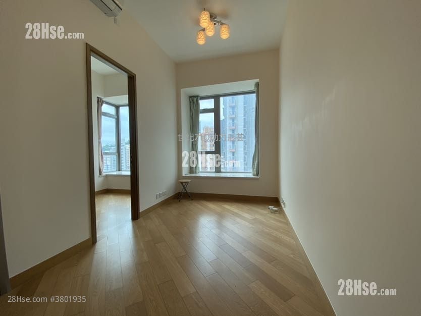 Iuniq Residence Rental 2 Bedrooms , 1 Bathroom 364 ft²
