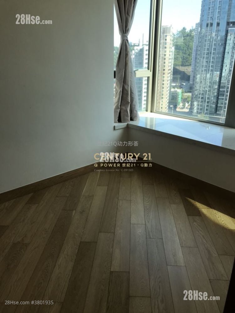 Iuniq Residence Rental 2 Bedrooms , 1 Bathroom 364 ft²
