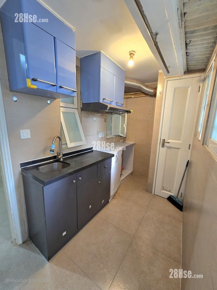 Village Rental 2 Bedrooms , 1 Bathroom 300 ft²