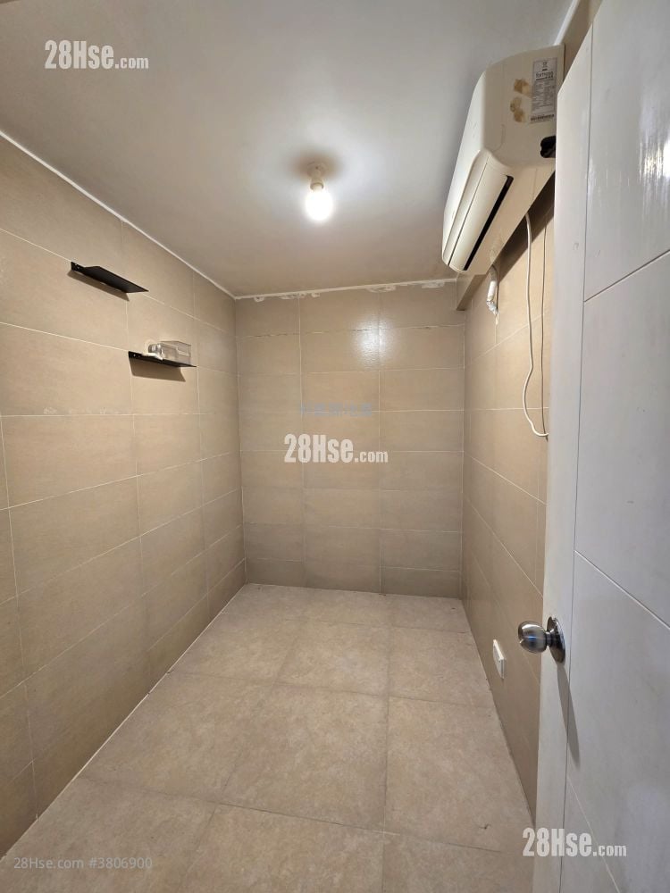 Village Rental 2 Bedrooms , 1 Bathroom 300 ft²