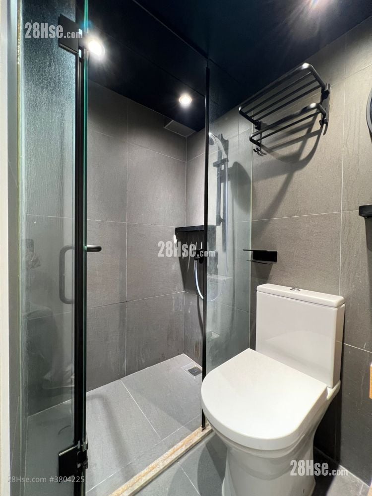 Windsor Mansion Rental Studio 220 ft²