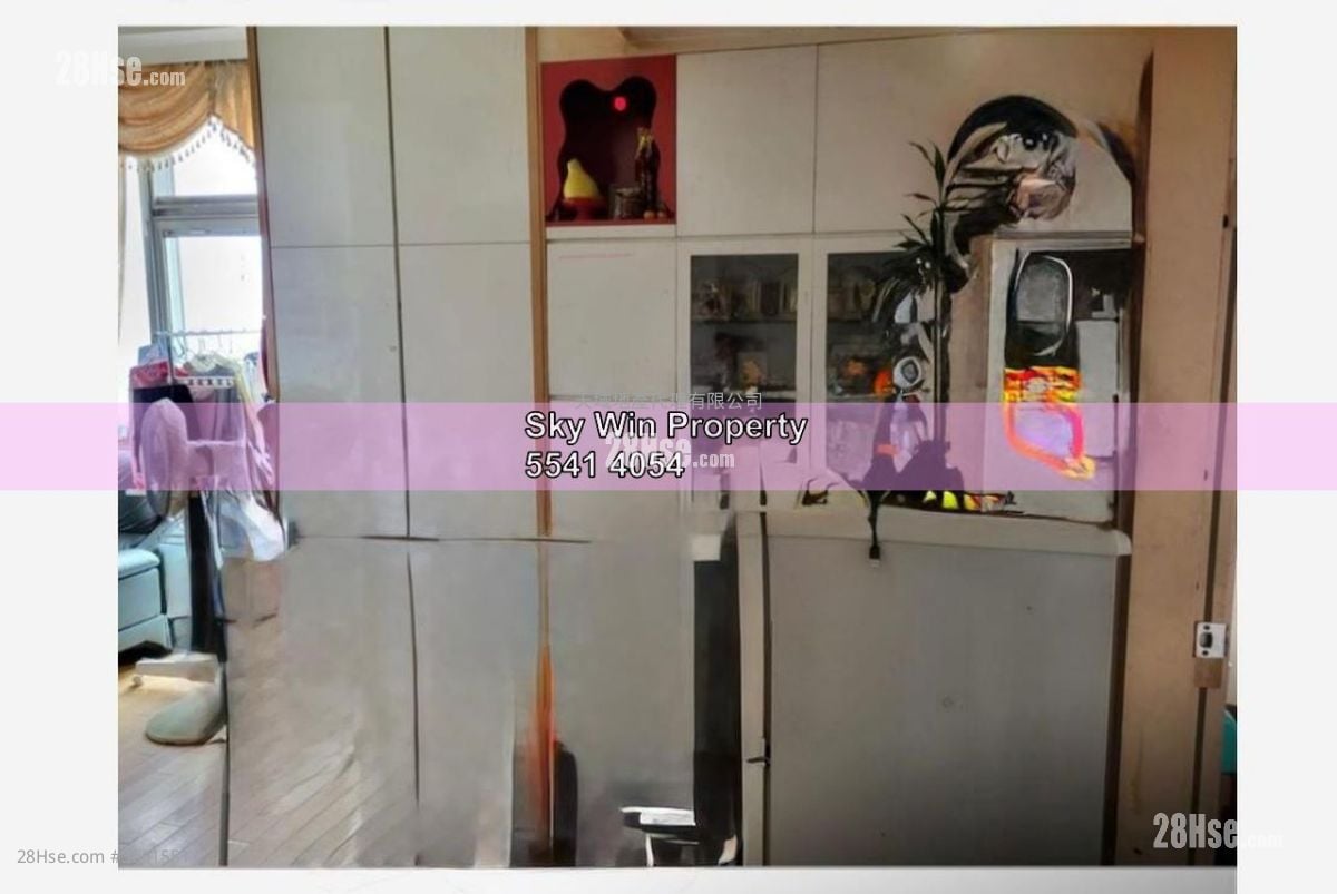 Bedford 28 Sell 3 Bedrooms , 2 Bathrooms 795 ft²