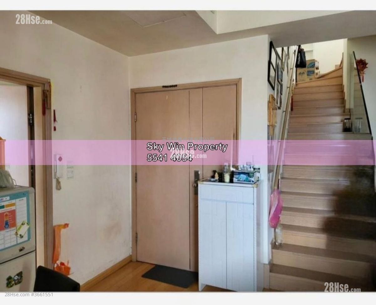 Bedford 28 Sell 3 Bedrooms , 2 Bathrooms 795 ft²