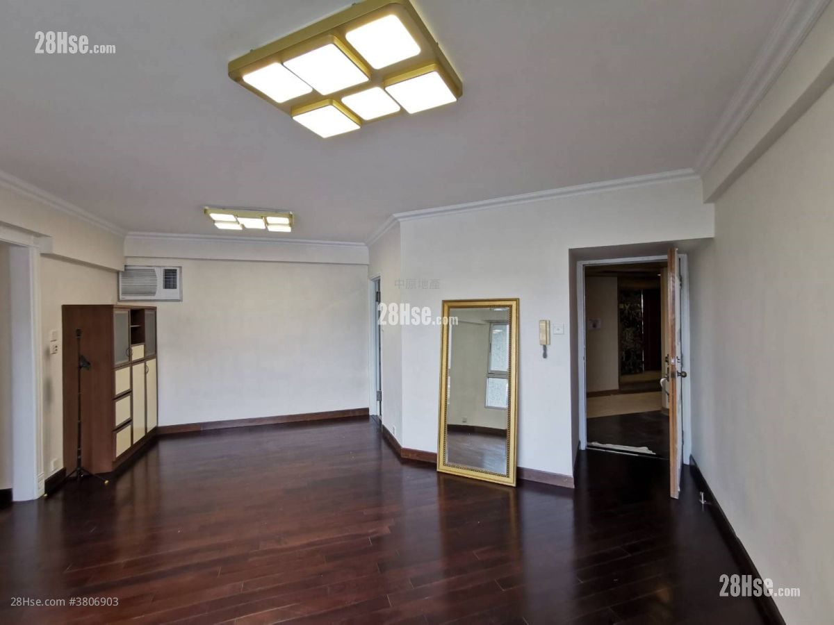 碧涛花园 售盘 3 房 , 1 浴室 770 平方尺