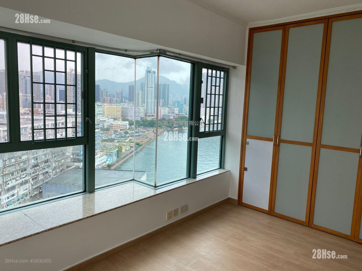 海逸豪园 售盘 4 房 , 2 浴室 900 平方尺