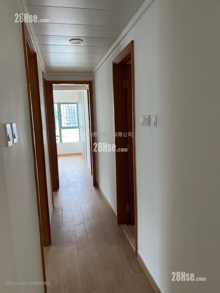 海逸豪园 售盘 4 房 , 2 浴室 900 平方尺