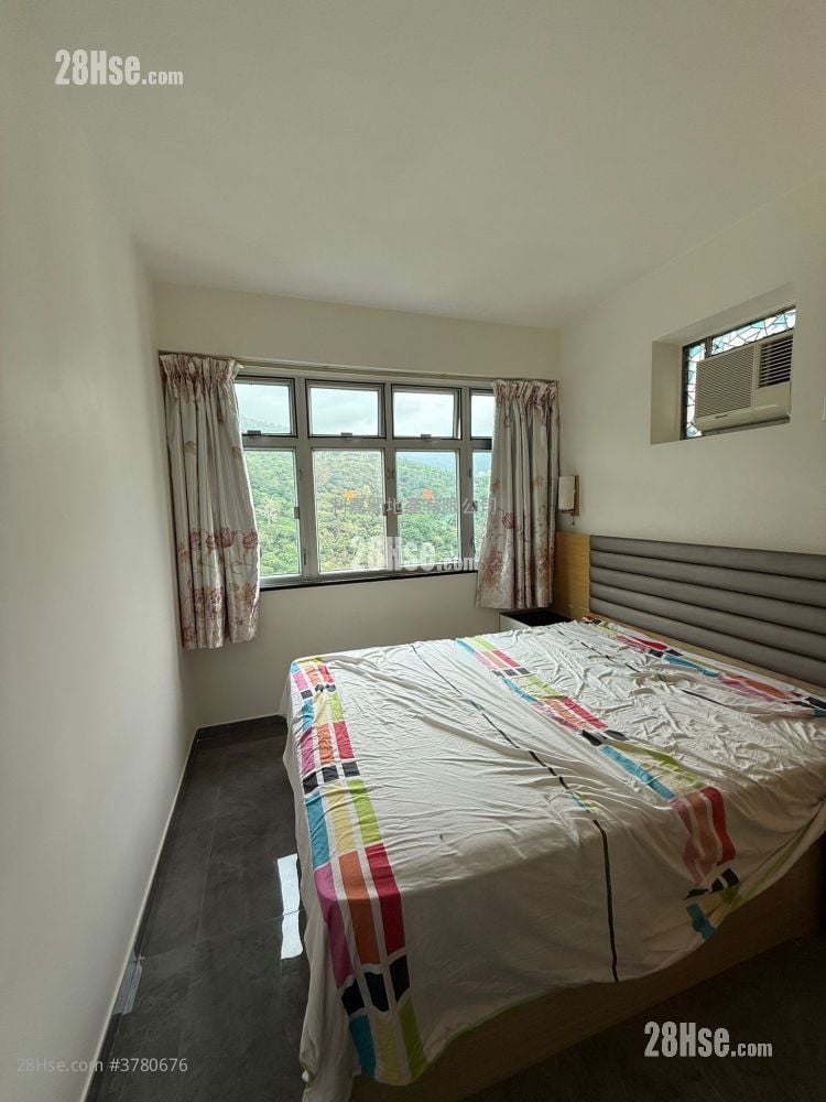 Greenview Court Rental 2 Bedrooms , 1 Bathroom 477 ft²