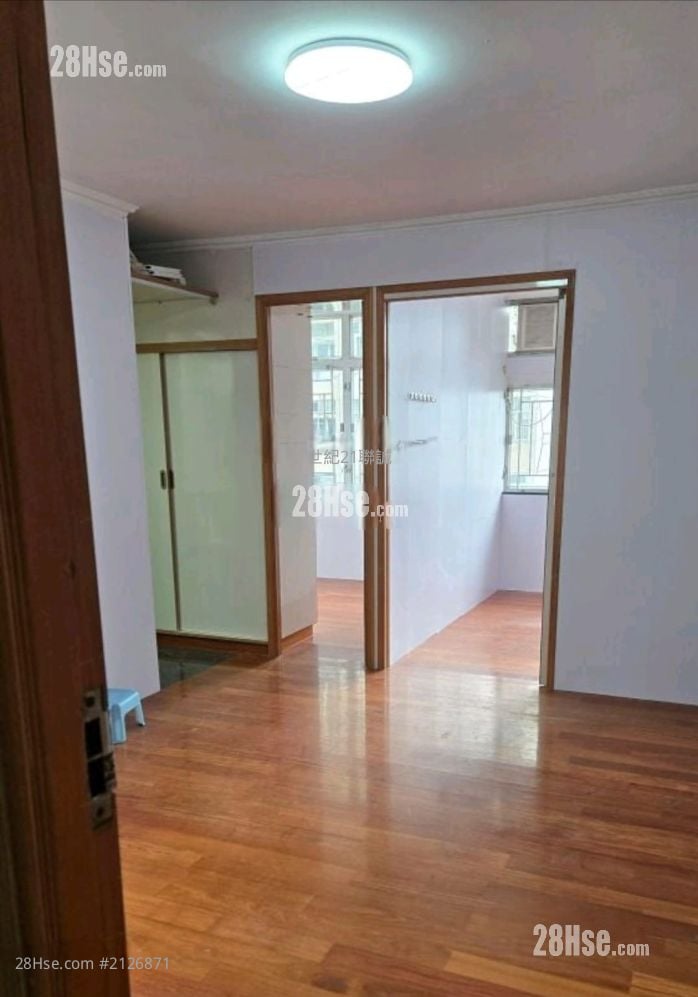 Tak Tin Estate Rental 2 Bedrooms , 1 Bathroom 407 ft²