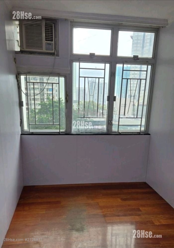Tak Tin Estate Rental 2 Bedrooms , 1 Bathroom 407 ft²