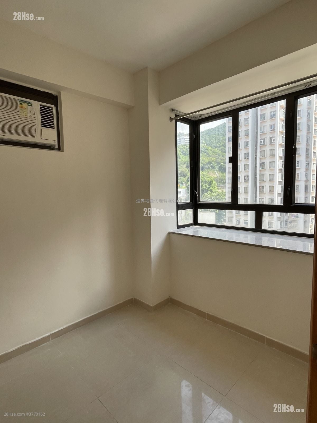 青华阁 租盘 2 房 , 1 浴室 293 平方尺