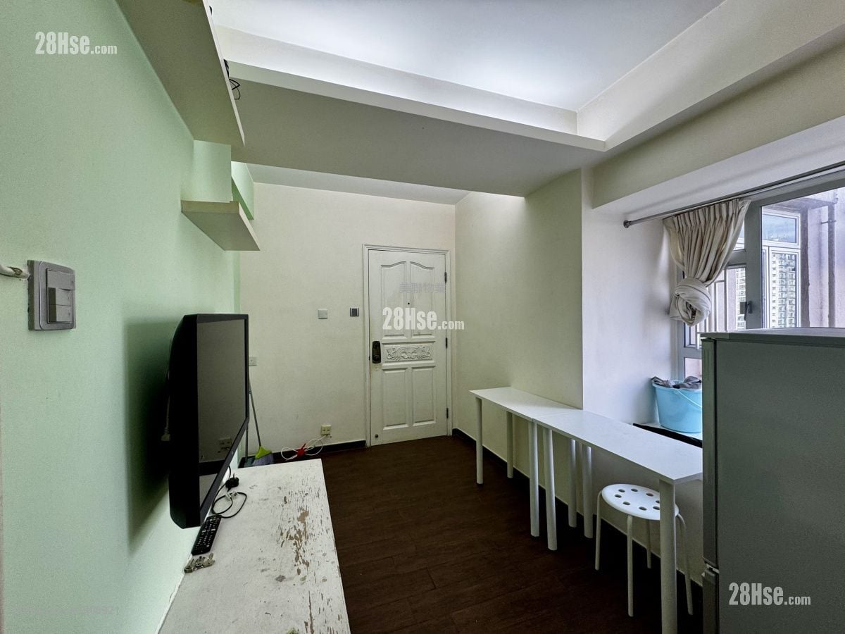 花园城 租盘 2 房 , 1 浴室 312 平方尺