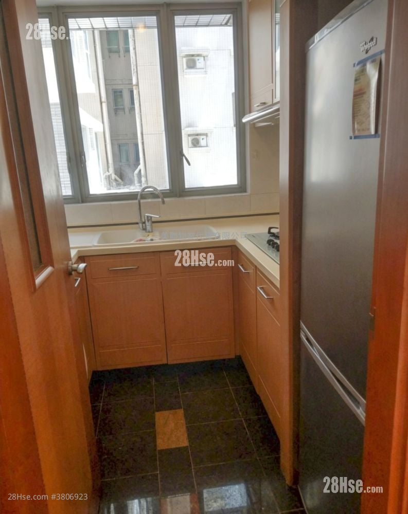 Ocean Shores Sell 2 Bedrooms 503 ft²