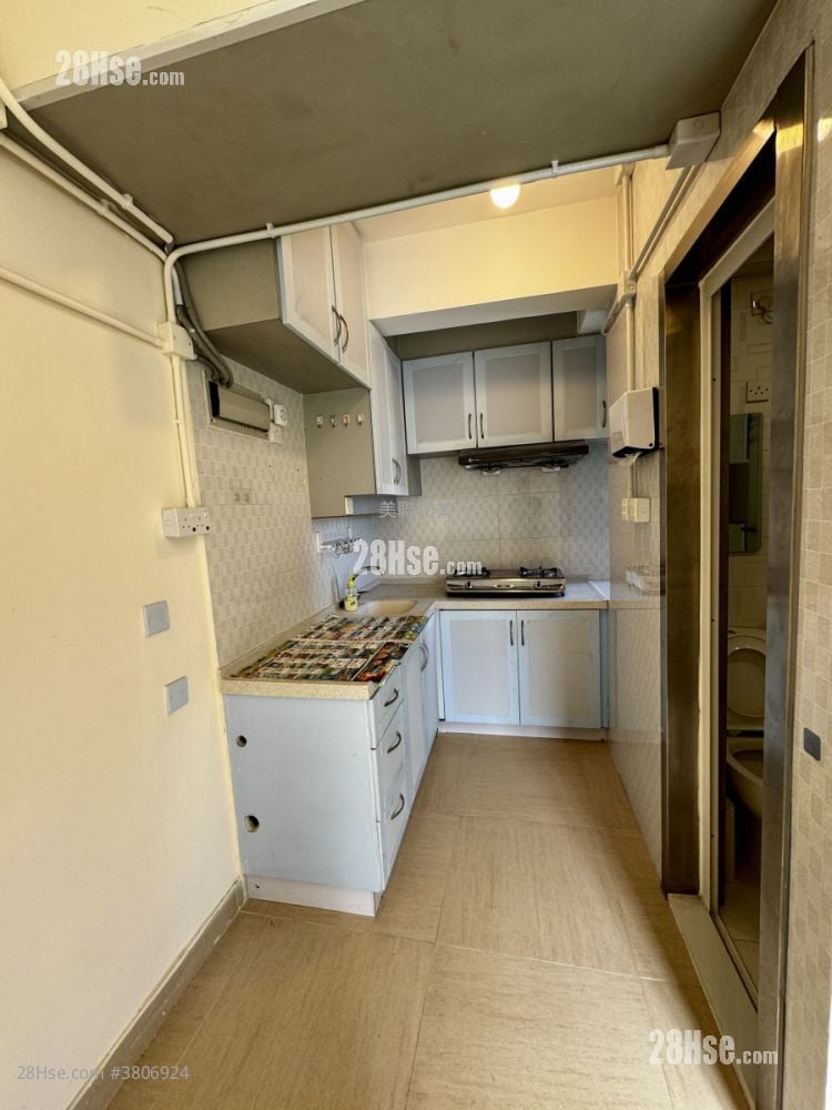 河畔花园 租盘 1 房 , 1 浴室 269 平方尺