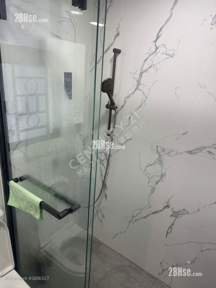 Prima Villa Sell 2 Bedrooms , 1 Bathroom 393 ft²