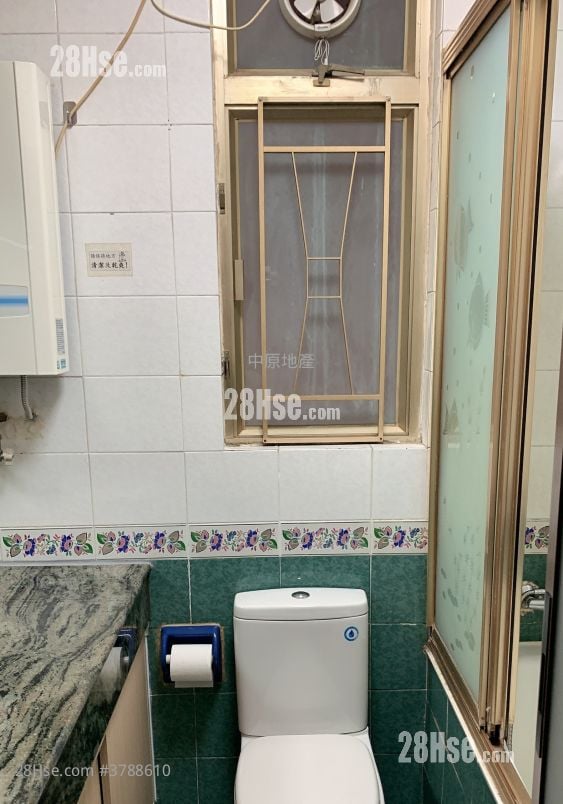 碧湖花园 售盘 2 房 400 平方尺