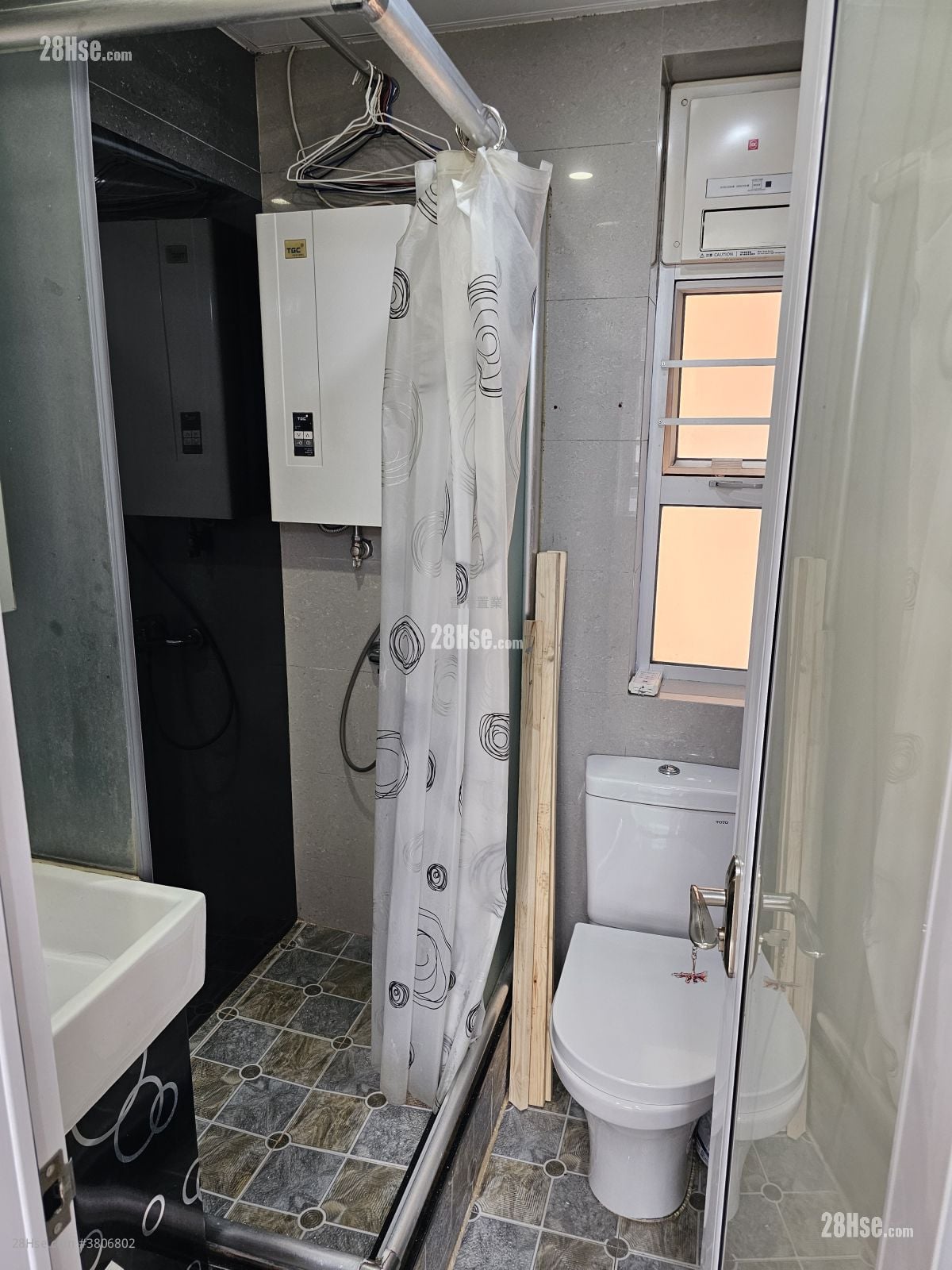 Amoy Gardens Rental 356 ft²