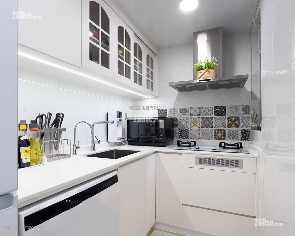 叠茵庭 售盤 1 浴室 376 平方呎