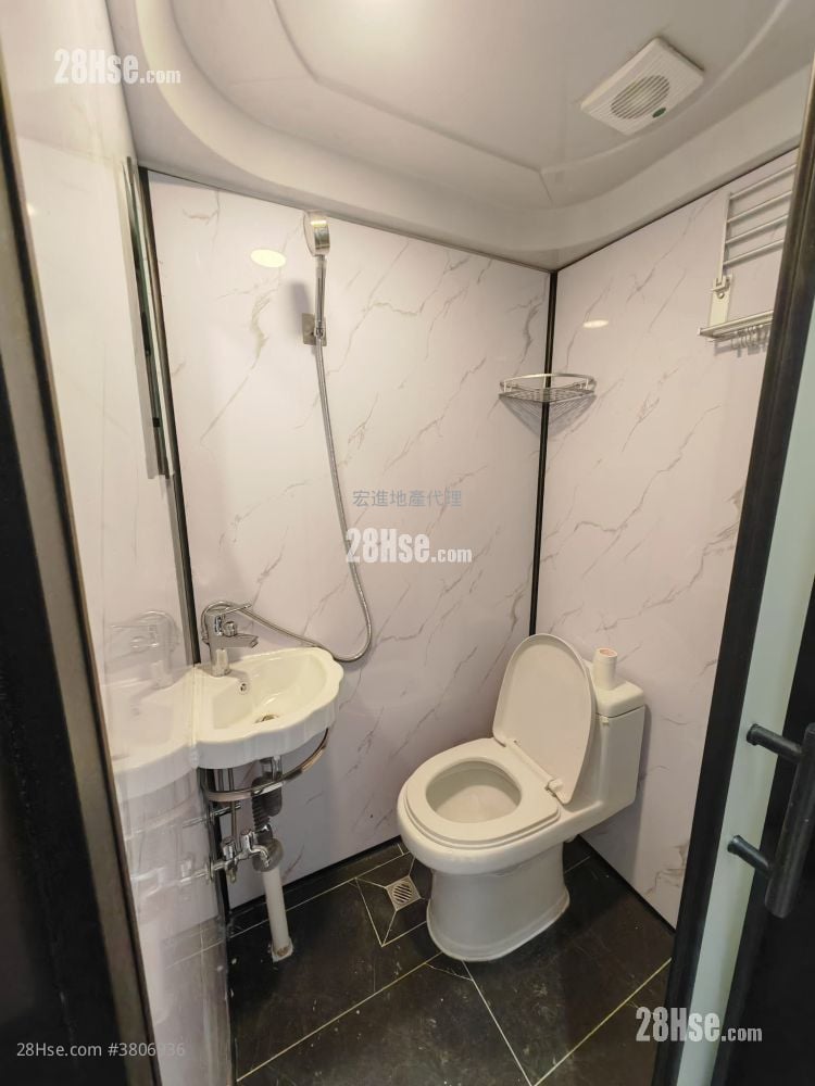 新怡生工业大厦 租盘 1 厕所