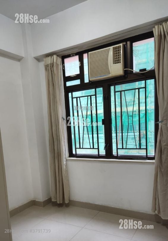 Kam Ho Mansion Rental 2 Bedrooms , 1 Bathroom 303 ft²