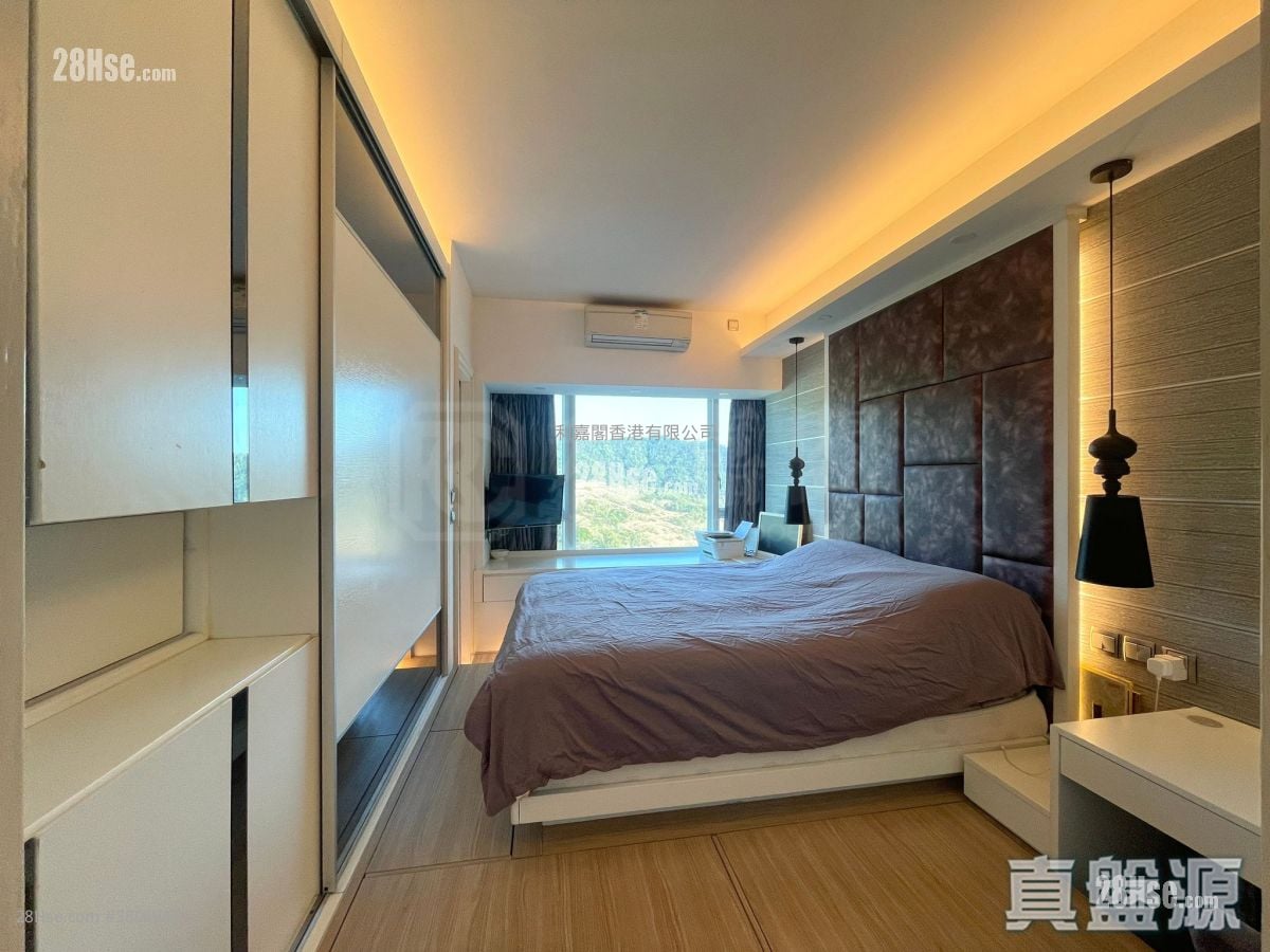 领凯 售盘 4 房 1,002 平方尺