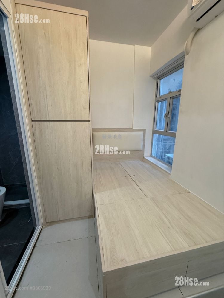 Cherry Mansion Rental Studio , 1 Bathroom 160 ft²