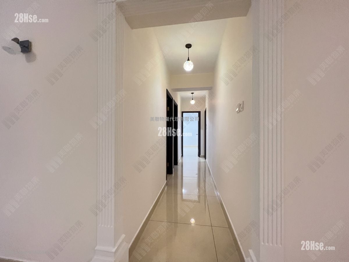 Savanna Garden Sell 3 Bedrooms , 2 Bathrooms 959 ft²