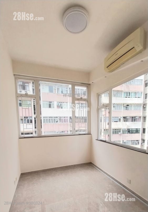 唐楼 租盘 2 房 , 1 浴室 490 平方尺