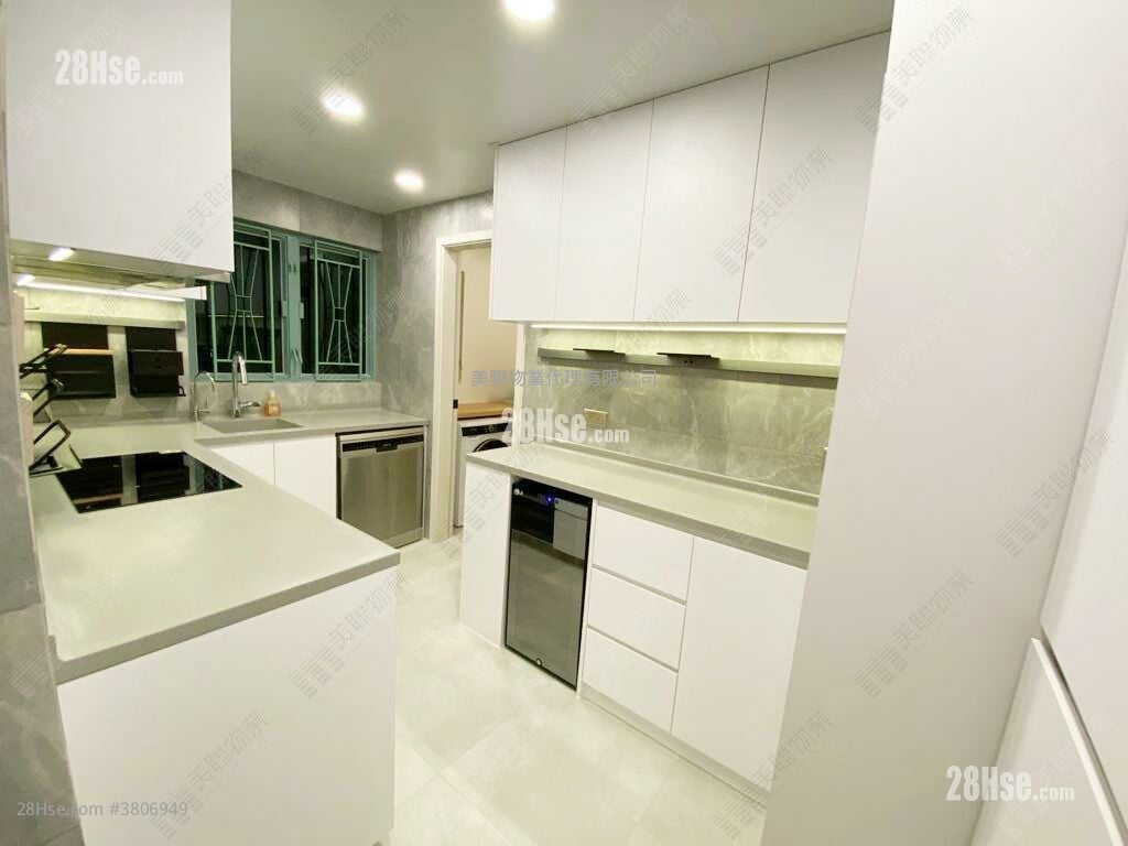 帝欣苑 售盘 2 房 , 3 浴室 922 平方尺