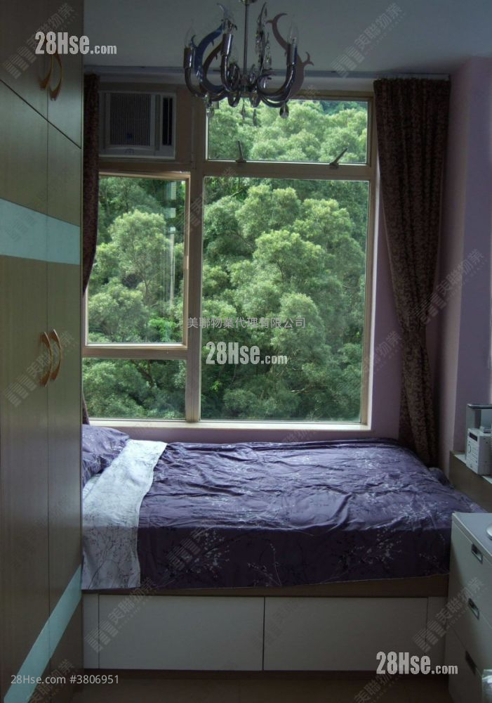 新峰花園 售盤 3 房 , 2 浴室 728 平方呎