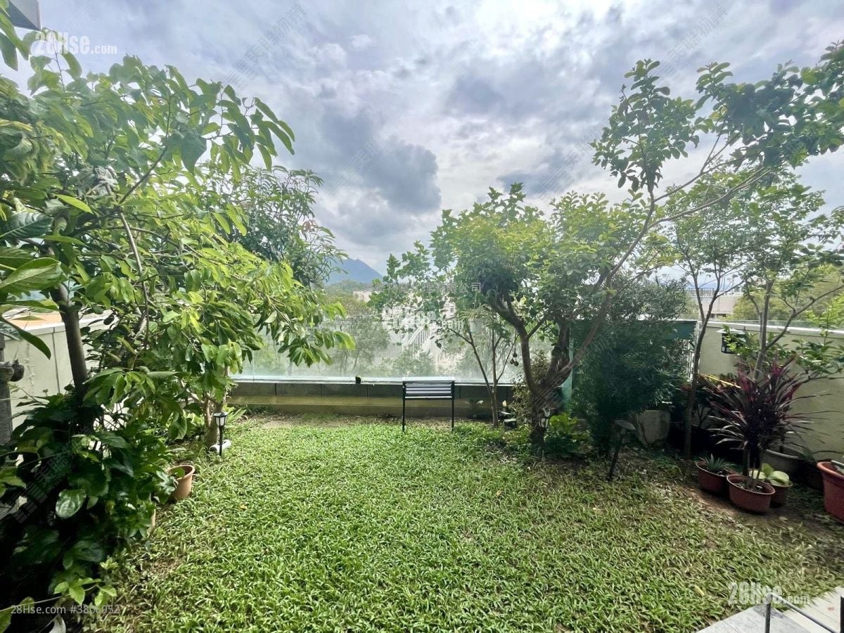 Casa Marina Sell 4 Bedrooms , 4 Bathrooms 1,894 ft²