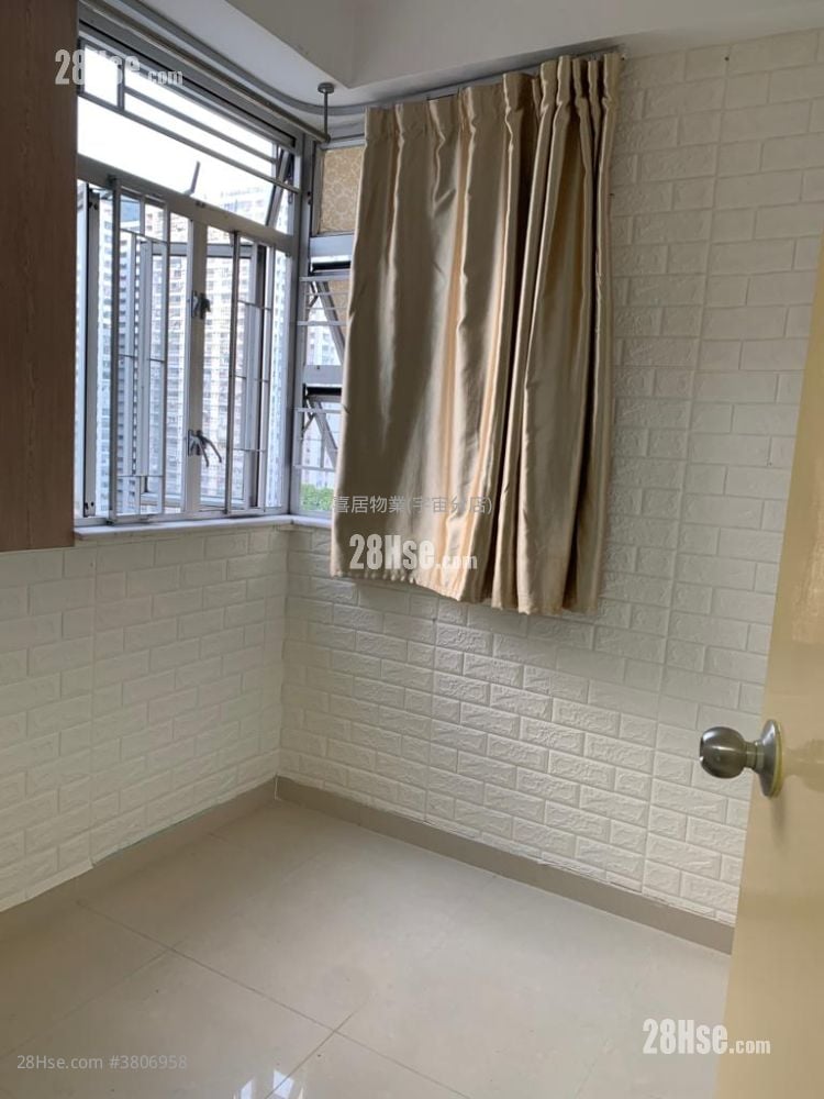 美宁中心 售盘 2 房 , 1 浴室 267 平方尺