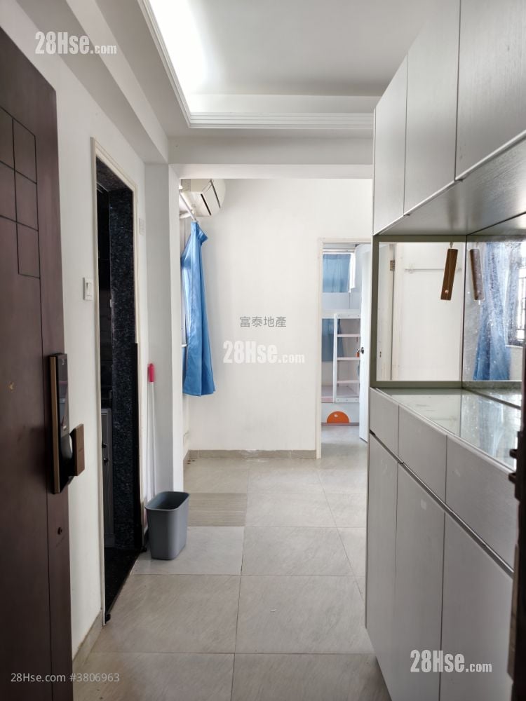 葵發大廈 租盤 2 房 , 1 浴室 418 平方呎