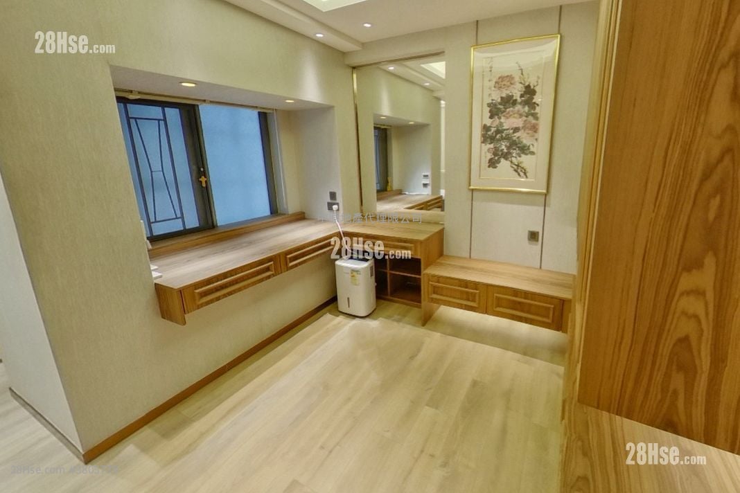 溋玥天赋海湾 售盘 4 房 1,468 平方尺