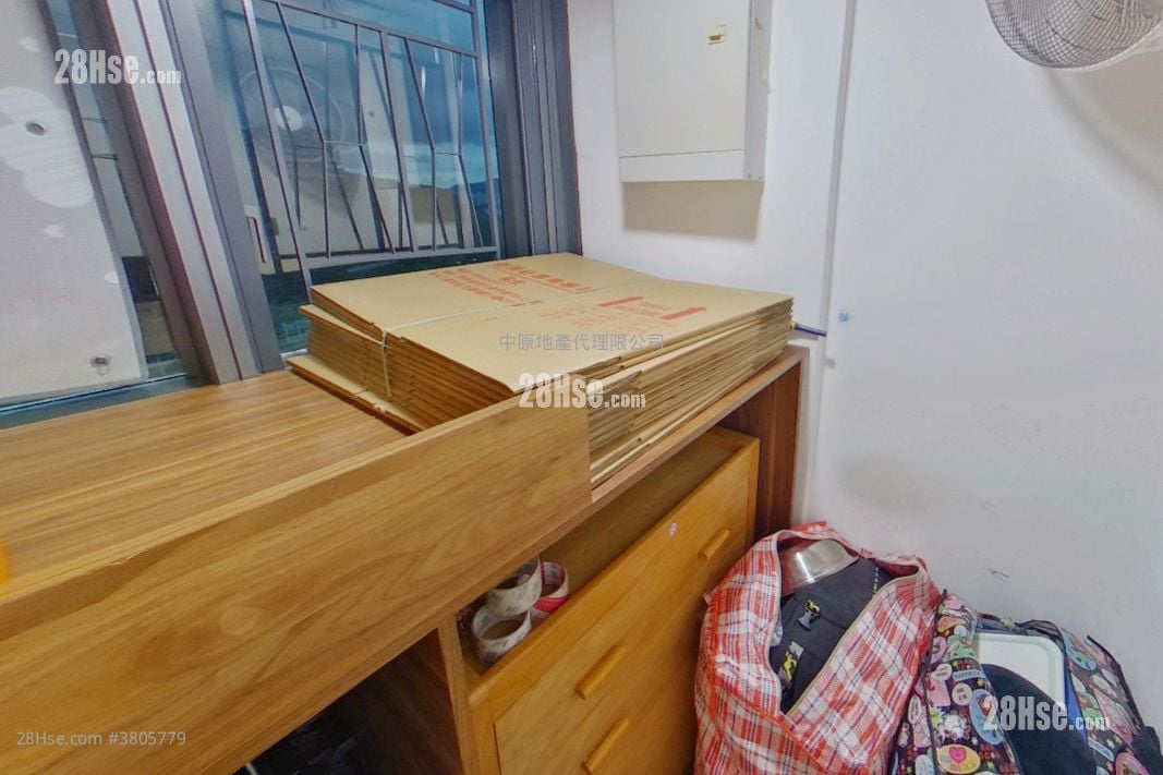 溋玥天赋海湾 售盘 4 房 1,468 平方尺