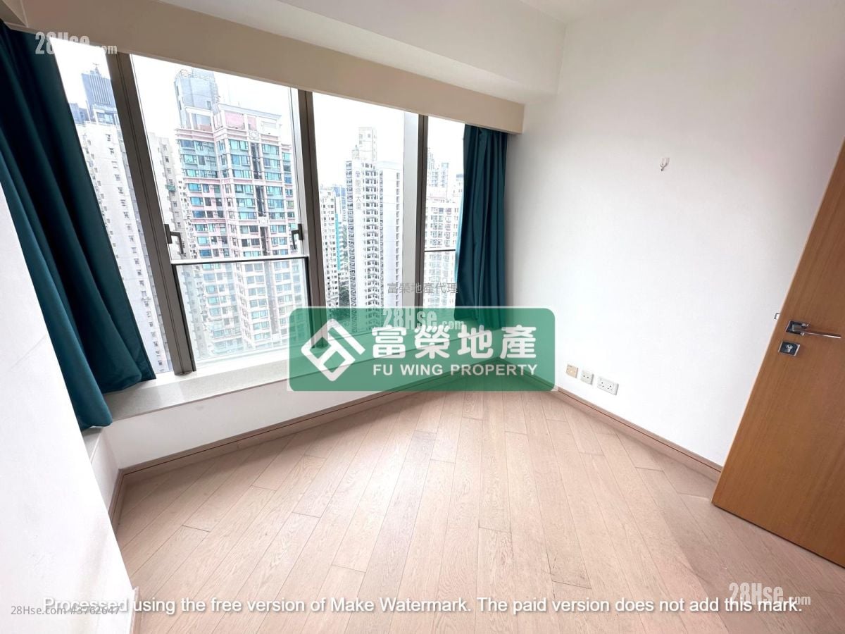 Macpherson Place Rental 2 Bedrooms , 1 Bathroom 555 ft²