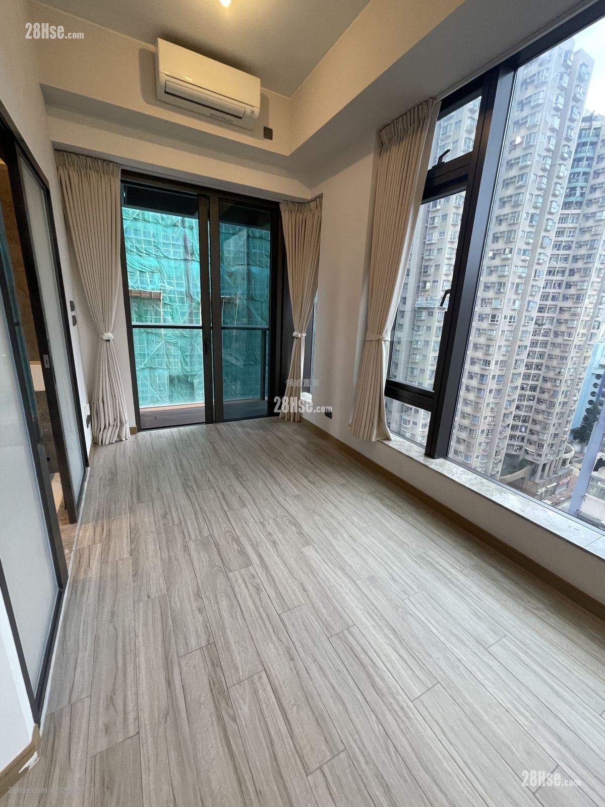 启岸 租盘 开放式间隔 , 1 浴室 218 平方尺