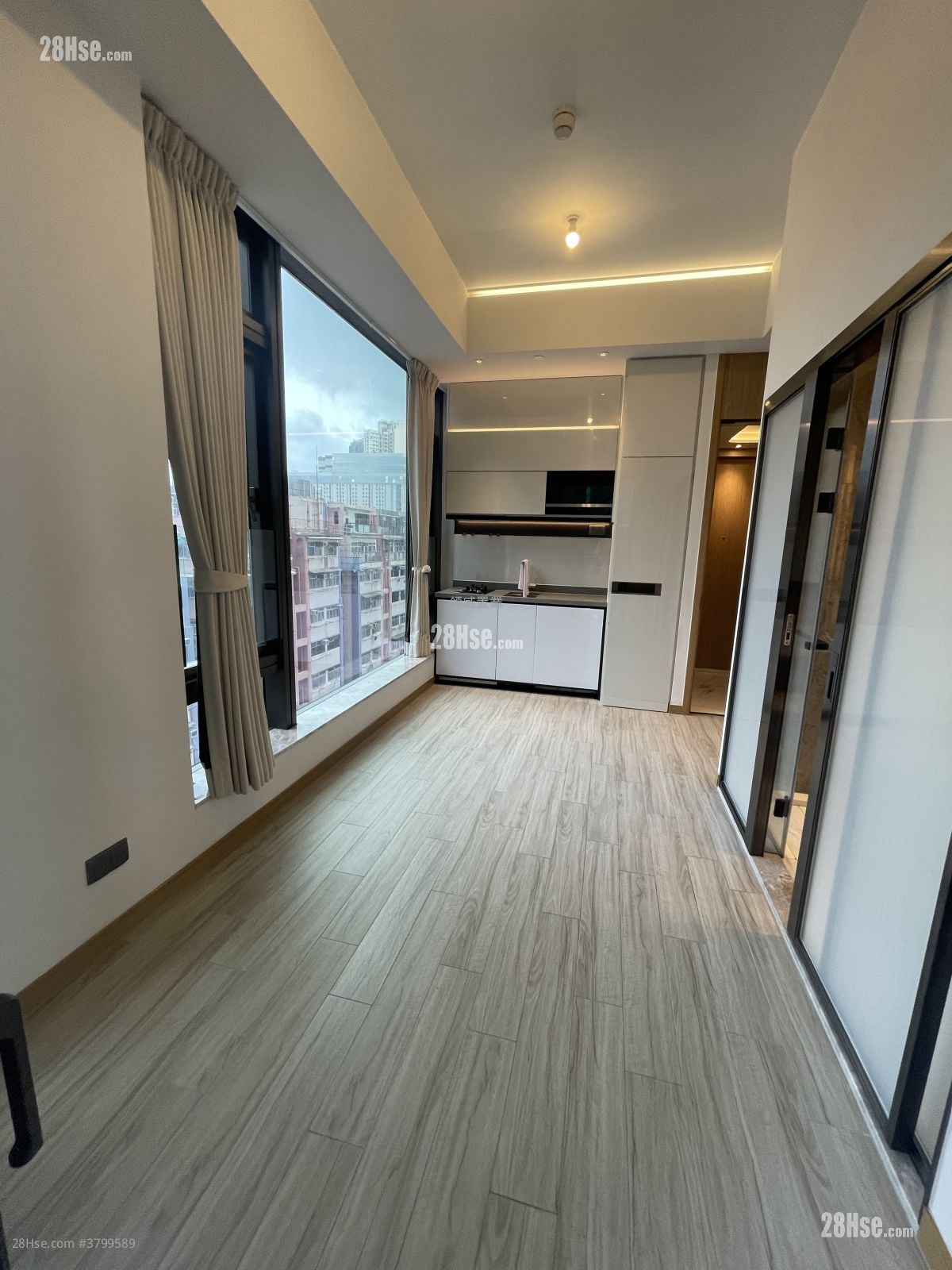 启岸 租盘 开放式间隔 , 1 浴室 218 平方尺